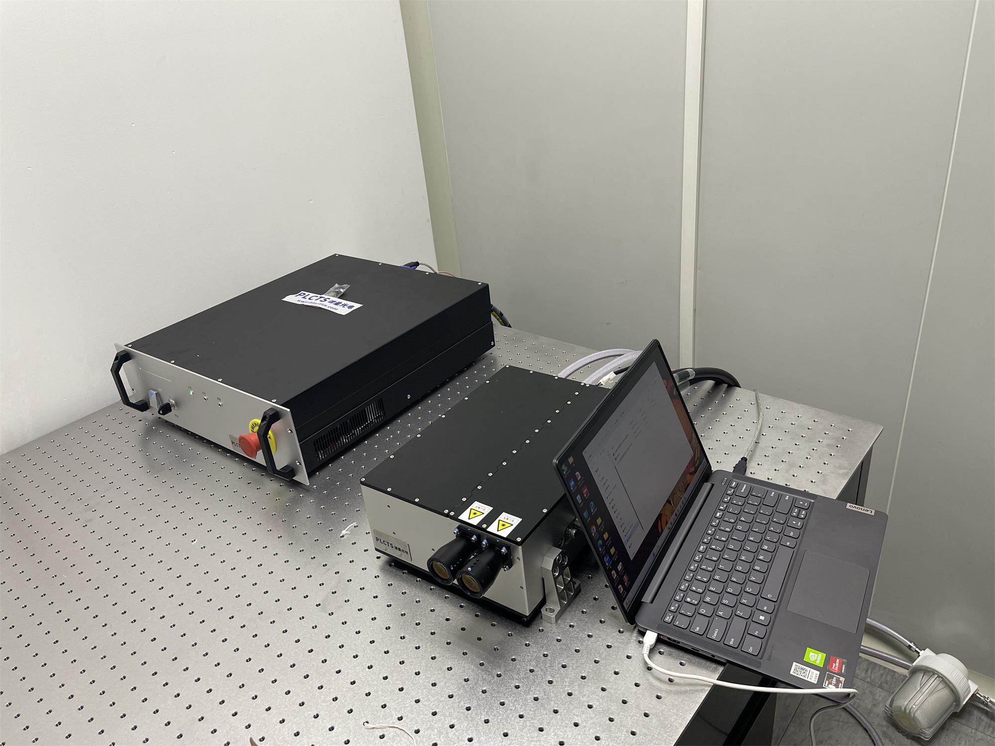 纳米所——激光器-1.jpg